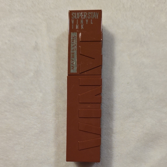 Maybelline SuperStay Vinyl Ink in Warm Brown - Picture 1 of 8